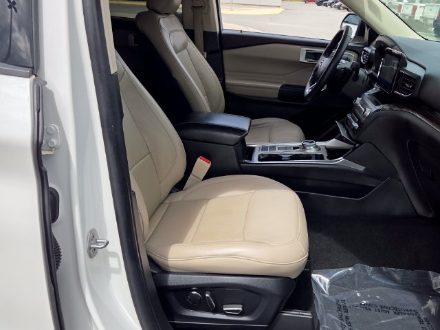 Used 2020 Ford Explorer Limited RWD image 17