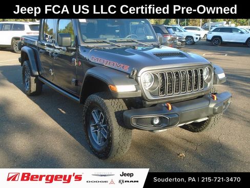 Certified 2024 Jeep Gladiator Mojave w/ Technology Group image 1
