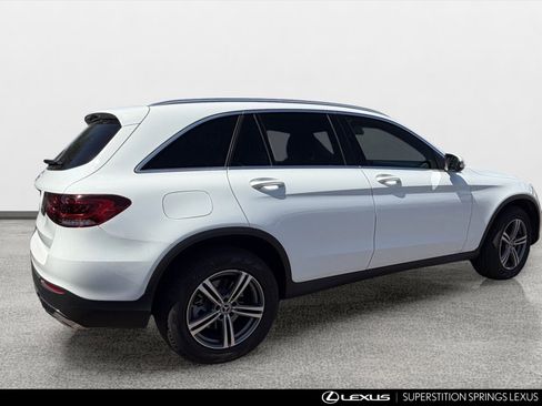 Used 2020 Mercedes-Benz GLC 300 image 3