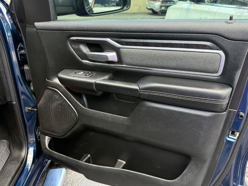 Used 2019 RAM 1500 Big Horn AWD/4WD image 18