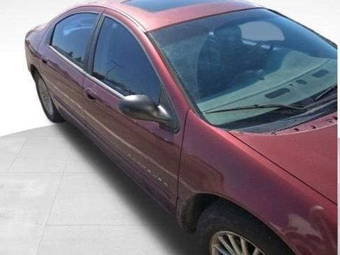 Used 2000 Chrysler Concorde LXi FWD image 8