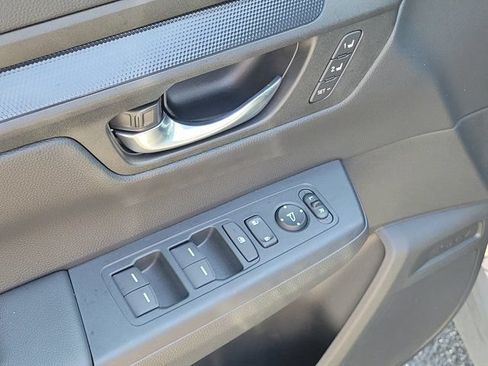 Used 2026 Honda CR-V Sport-L image 18