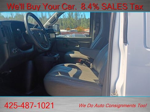 Used 2021 Chevrolet Express 2500 Extended RWD image 13