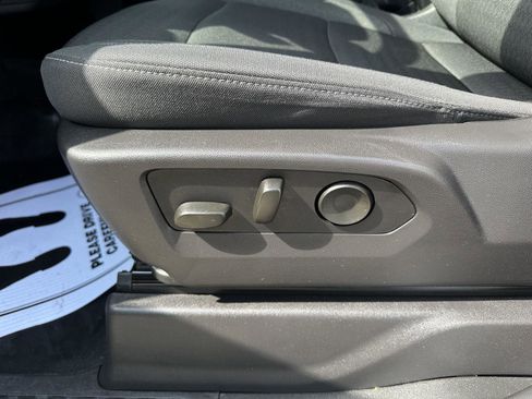 Used 2024 Chevrolet Silverado 1500 W/T w/ WT Fleet Convenience Package AWD/4WD image 23