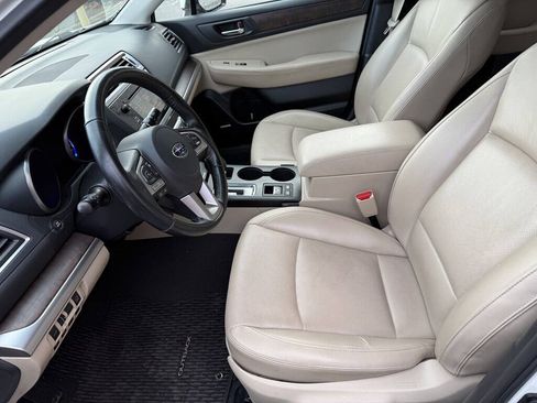 Used 2015 Subaru Outback 2.5i Limited AWD/4WD image 11