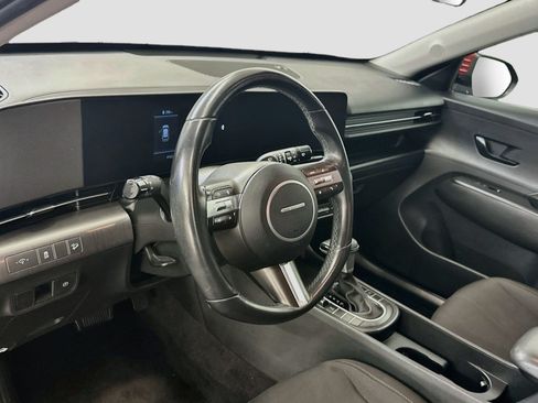 Used 2025 Hyundai Kona SEL AWD/4WD image 18