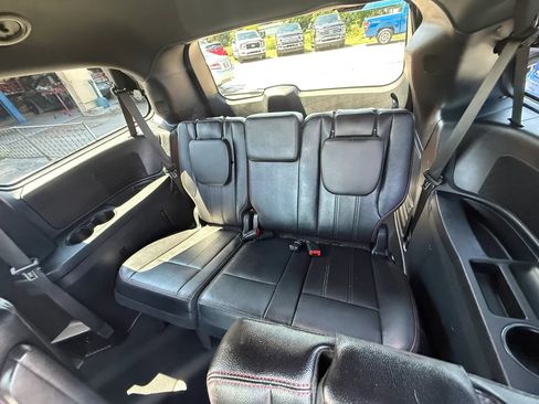 Used 2019 Dodge Grand Caravan GT FWD image 17