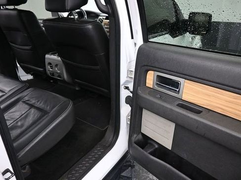 Used 2011 Ford F150 Lariat w/ Lariat Plus Pkg image 17