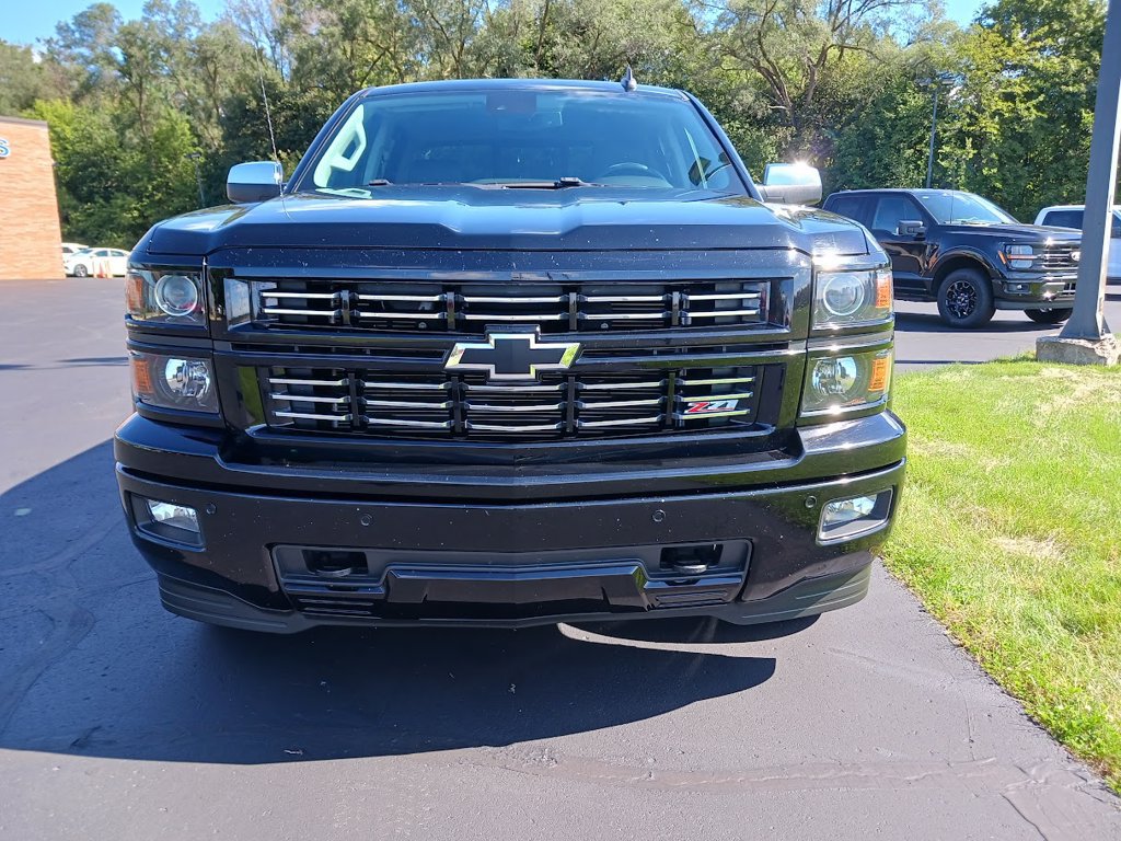 Used 2015 Chevrolet Silverado 1500 LTZ Z71 w/ Custom Sport Edition AWD/4WD image 12