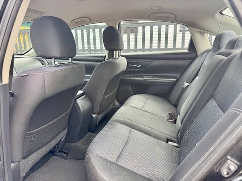 Used 2016 Nissan Altima 2.5 S w/ Power Driver Seat Package FWD image 9
