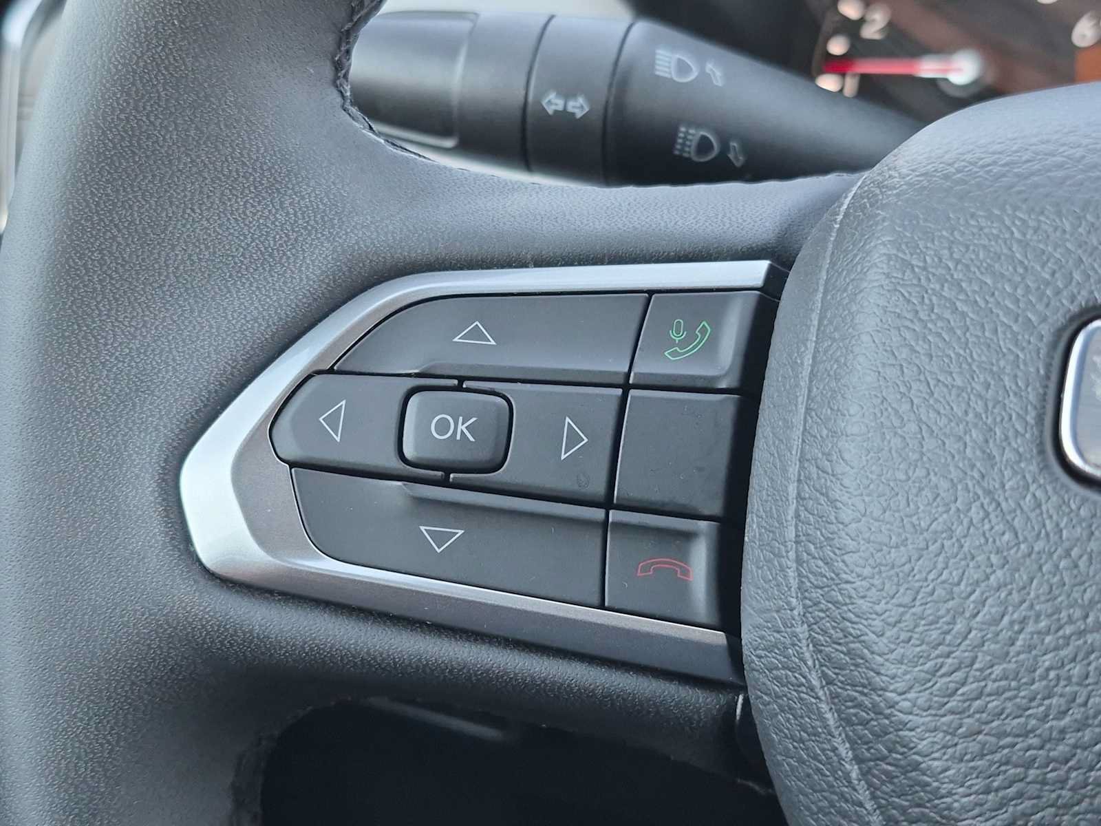 Used 2024 Jeep Compass Limited AWD/4WD image 23