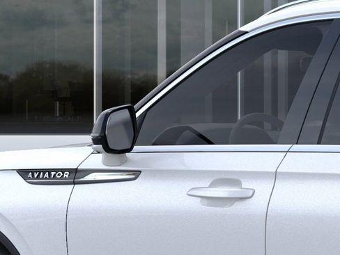 New 2025 Lincoln Aviator Reserve w/ Luxury Package image 20