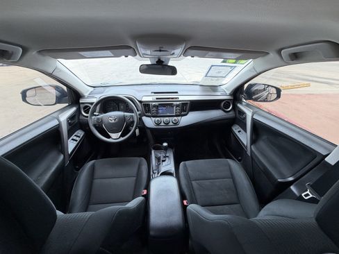 Used 2017 Toyota RAV4 LE w/ All Weather Liner Package AWD/4WD image 9