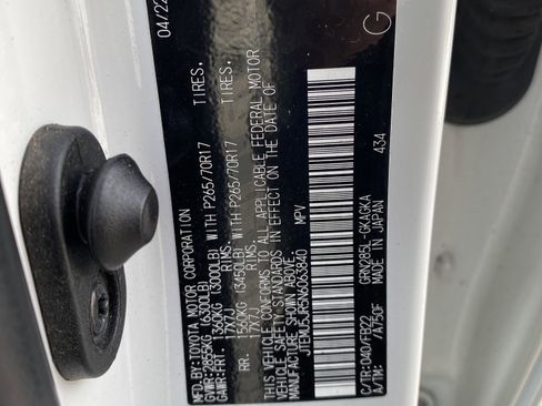 Used 2022 Toyota 4Runner SR5 image 27