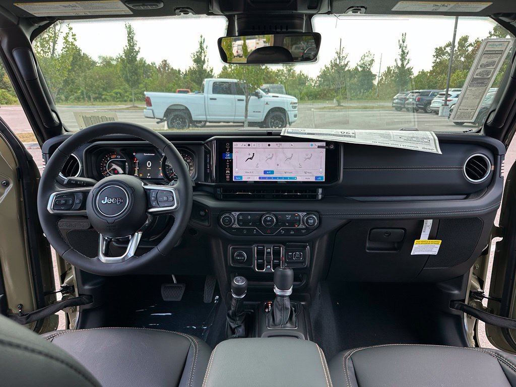 New 2026 Jeep Wrangler Unlimited Sahara AWD/4WD image 24