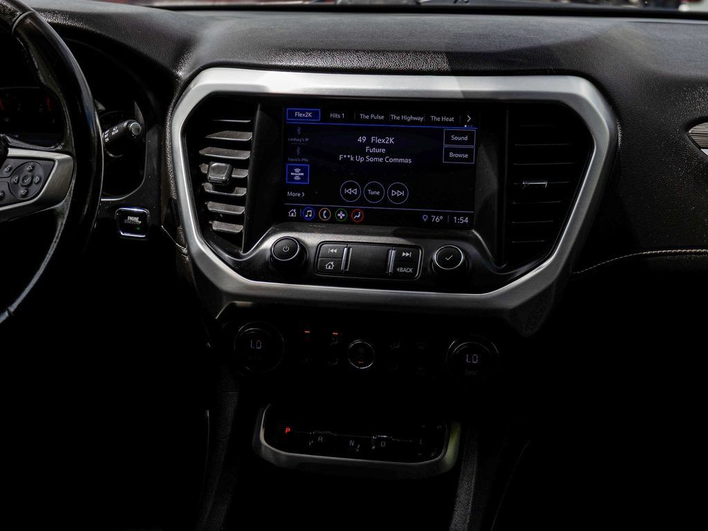 Used 2020 GMC Acadia SLT AWD/4WD image 21