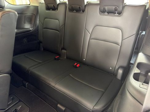 Used 2025 Nissan Pathfinder Platinum w/ Cargo Package FWD image 33