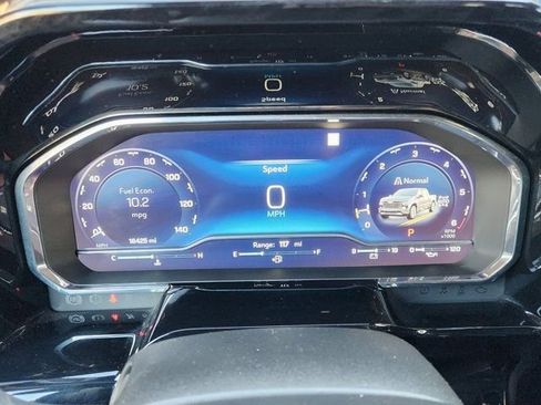 Used 2023 Chevrolet Silverado 1500 High Country w/ High Country Premium Package image 7