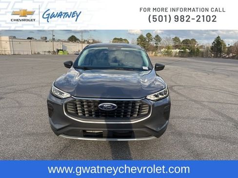 Used 2024 Ford Escape Active image 2