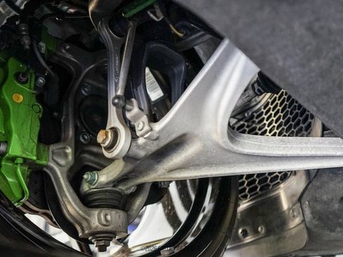 Used 2017 Lamborghini Huracan LP 580-2 RWD image 95