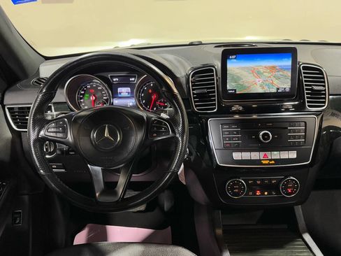 Used 2019 Mercedes-Benz GLS 450 4MATIC image 12