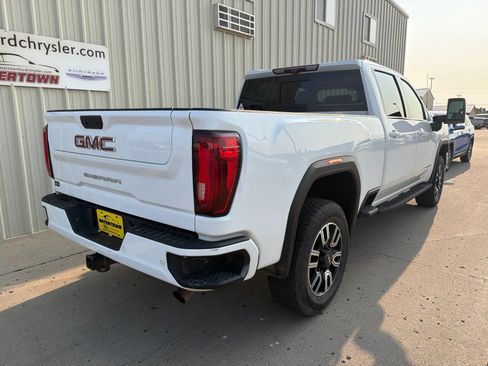 Used 2022 GMC Sierra 2500 AT4 w/ AT4 Premium Plus Package AWD/4WD image 7