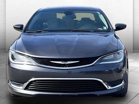 Used 2016 Chrysler 200 Limited w/ Anniversary Edition image 2