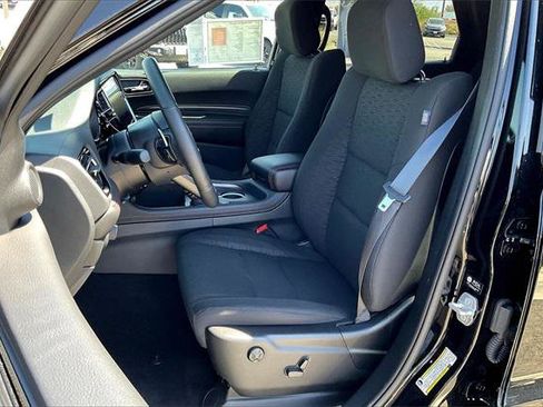 Certified 2025 Dodge Durango GT image 22