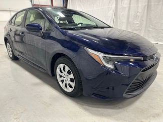 Used 2025 Toyota Corolla LE video 1