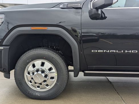 New 2026 GMC Sierra 3500 Denali Ultimate image 10