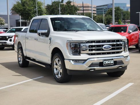 Used 2021 Ford F150 Lariat w/ Equipment Group 502A High AWD/4WD image 3