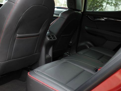 Used 2023 Buick Envision Essence w/ Sport Touring Package image 13