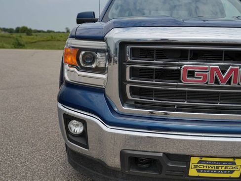 Used 2015 GMC Sierra 1500 SLE w/ SLE Value Package AWD/4WD image 3