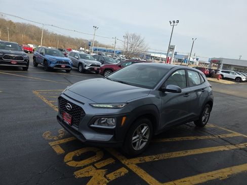 Used 2019 Hyundai Kona SE image 9