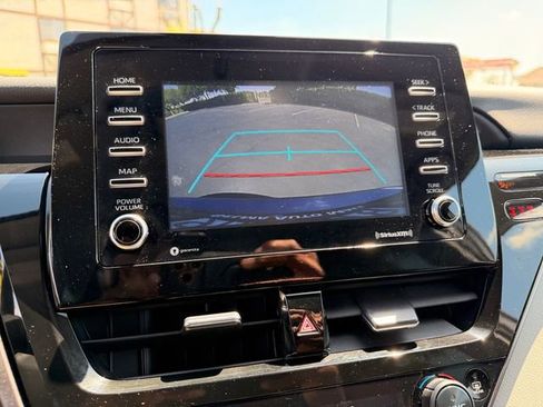 Used 2024 Toyota Camry LE FWD image 17