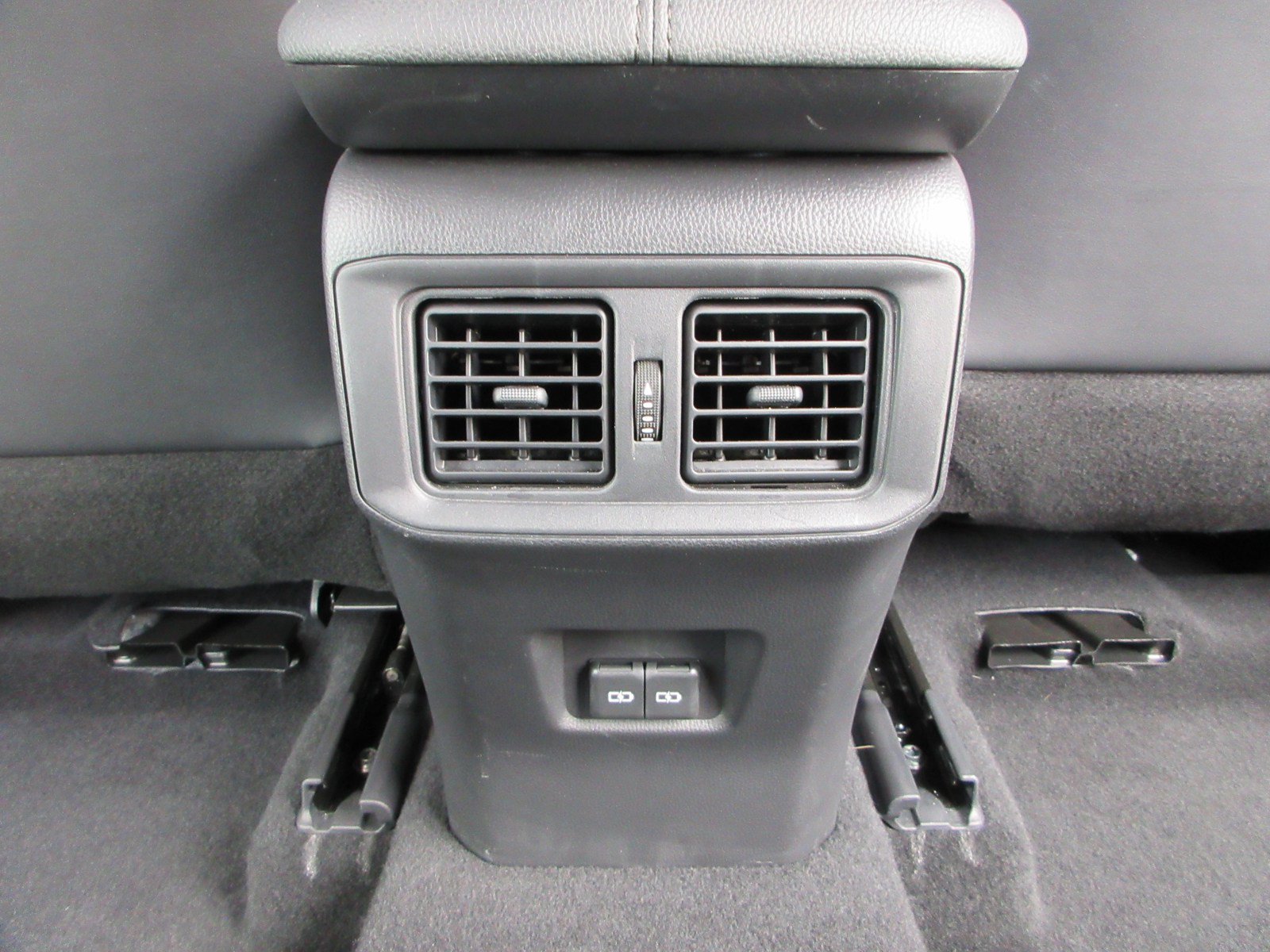 Used 2024 Toyota RAV4 XSE w/ Advanced Technology Package AWD/4WD image 22