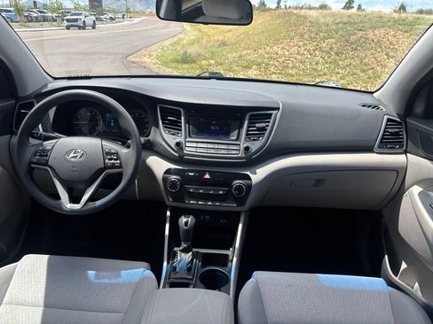 Used 2018 Hyundai Tucson SE AWD/4WD image 20