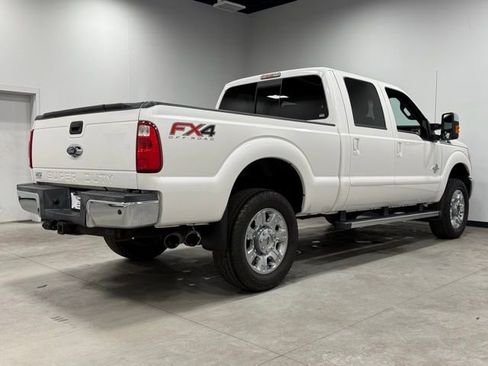 Used 2016 Ford F350 Lariat w/ Lariat Ultimate Package image 13