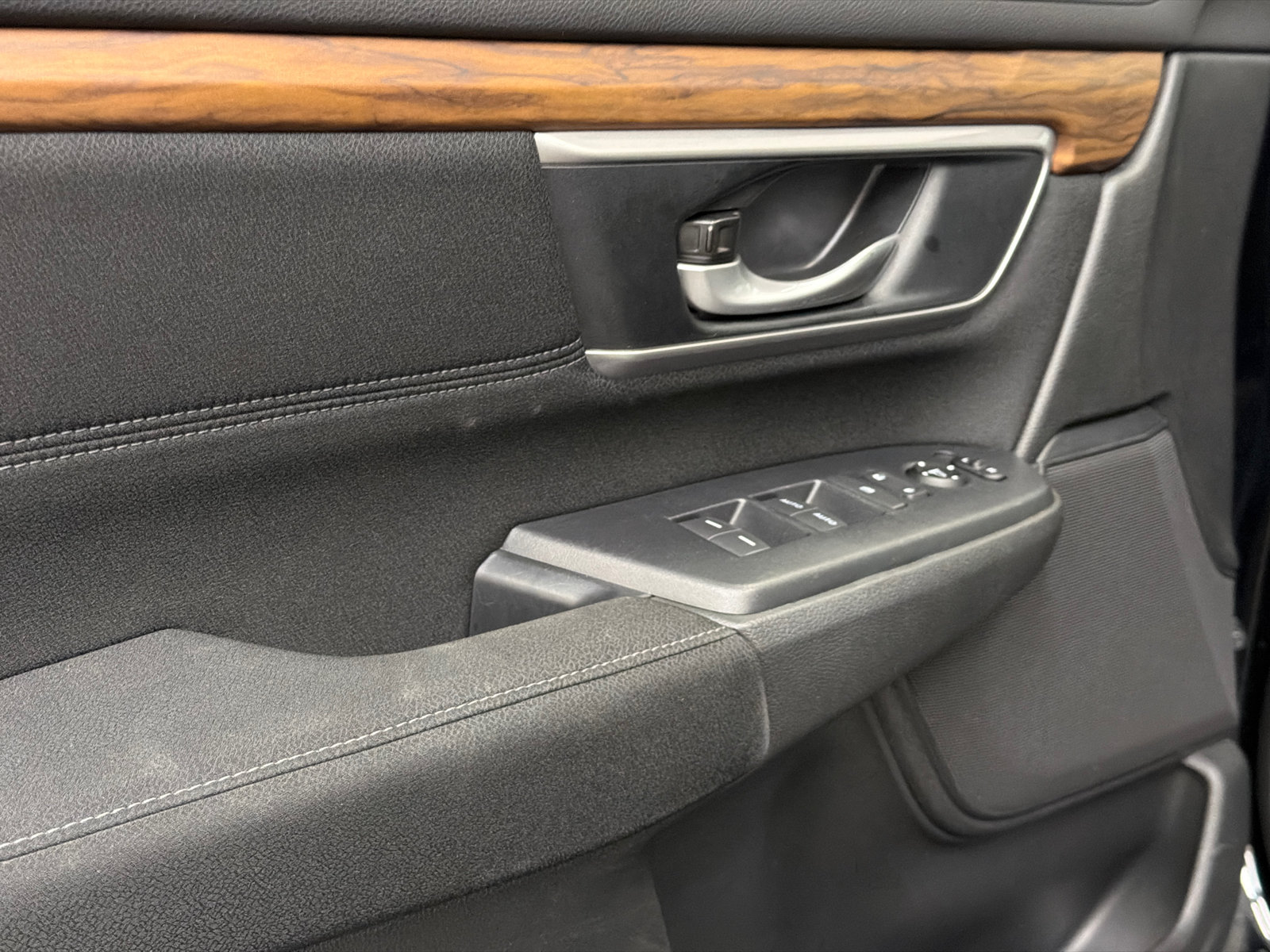 Used 2020 Honda CR-V EX image 18