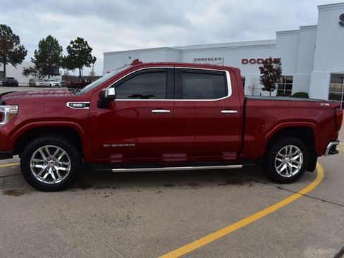 Used 2022 GMC Sierra 1500 SLT w/ SLT Premium Plus Package image 9