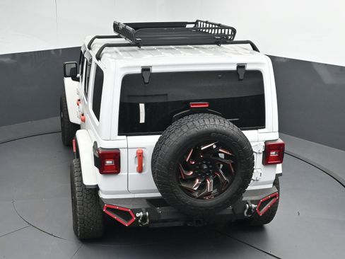 Used 2021 Jeep Wrangler Unlimited Rubicon image 32