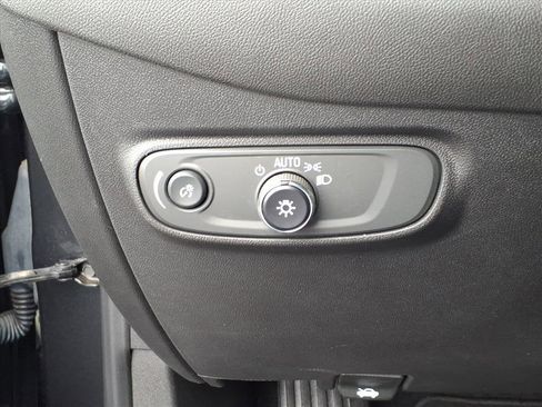 Used 2022 Chevrolet Equinox LT image 22