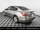 Used 2014 Nissan Altima 2.5 SV image 3