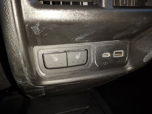 Used 2023 Cadillac XT4 Sport image 10