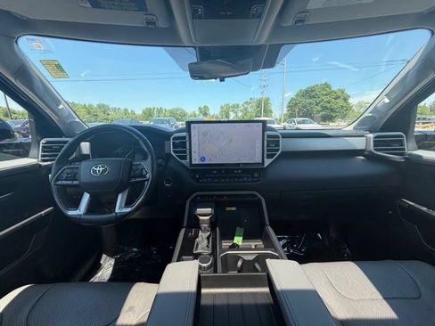 Used 2023 Toyota Tundra Limited AWD/4WD image 16