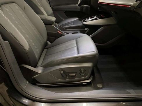 Used 2024 Audi Q4 e-tron Premium Plus w/ Premium Plus image 76