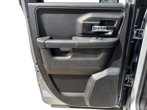 Used 2021 RAM 1500 Classic Warlock w/ Electronics Group AWD/4WD image 19