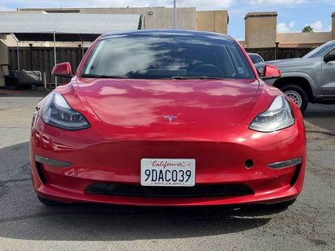 Used 2022 Tesla Model 3 Standard Range RWD image 4