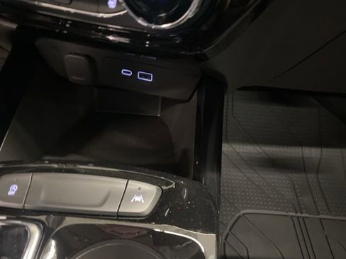 New 2026 Chevrolet Trax ACTIV w/ Driver Confidence Package FWD image 21
