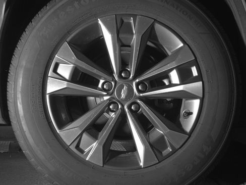 Used 2025 Chevrolet Equinox LT image 15